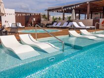 The Fives Downtown Hotel & Residences, Curio Collection by Hilton