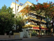 Hotel Raviraj