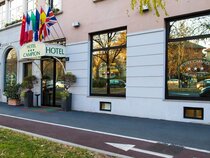 Hotel Campion