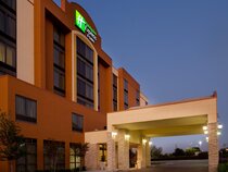 Holiday Inn Express Hotel & Suites Dallas Ft. Worth Airport South