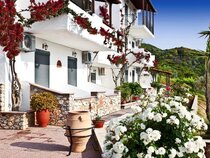 Petra Nera Hotel Skiathos, member of Philian Hotels & Resorts