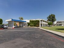Motel 6 Claremont