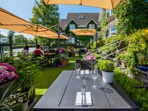 Victoria House Hotel