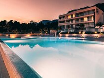 Romana Beach Apartments