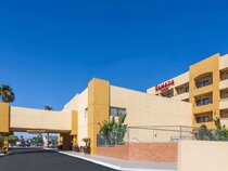 Ramada Plaza Garden Grove/Anaheim South