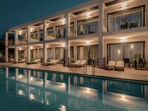 New Beach Hotel