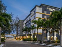 DoubleTree by Hilton Sarasota Bradenton Airport