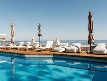 Petradi Beach Lounge Hotel