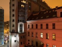 Gozsdu Court