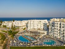 King Jason Protaras by Louis Hotels