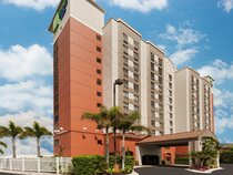 Holiday Inn Express Hotel & Suites Nearest Universal Orlando