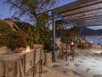 Marina Rooms