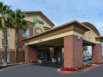 Holiday Inn Express Woodland