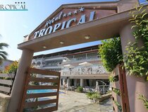 Tropical Hotel