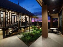 Doubletree By Hilton Putrajaya Lakeside