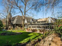 Christchurch, a DoubleTree by Hilton