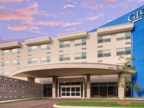 GLo Best Western Nashville Airport West