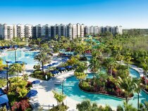 Grove Resort & Waterpark
