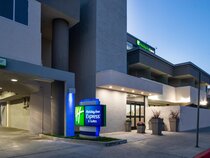 Holiday Inn Express Los Angeles Downtown West