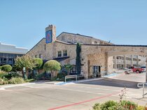 Motel 6 Dallas Galleria