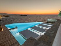 Iliada Suites