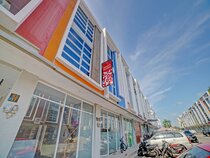 OYO 90559 Gamacity Residence