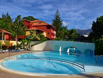Pestana Village Garden Hotel
