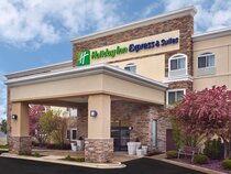 Holiday Inn Express Chicago Libertyville