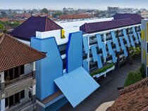 Kampi Hotel Legian