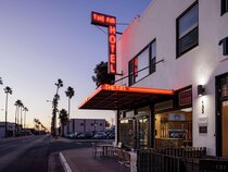 The Fin Hotel, Tapestry Collection by Hilton
