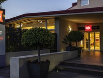 ibis Barcelona Cornella