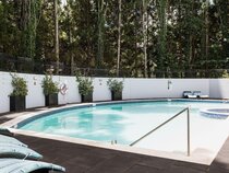 Crowne Plaza Canberra