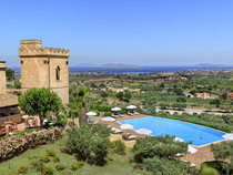 LUXURY WINE RESORT