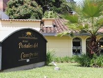 Hotel Portales del Campestre