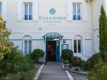 Villa Quest