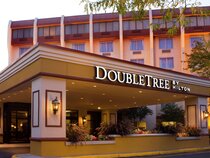 DoubleTree by Hilton Hotel Princeton