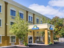 Days Inn by Wyndham Budd Lake