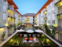 HARRIS Hotel & Residence Riverview Kuta Bali