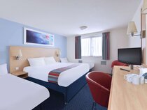 Travelodge Perth Broxden Junction