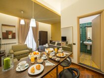 B&B Chiaia 32
