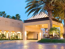 Courtyard Irvine John Wayne Airport/Orange County