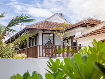 Vinh Hung Emerald Resort