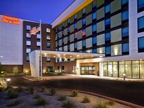 Home2 Suites by Hilton Las Vegas Convention Center