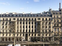 La Clef Tour Eiffel Paris by The Crest Collection
