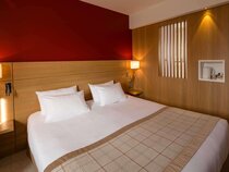 Best Western Plus Le Lavarin
