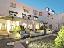 TMK Hotel Flora Park by Turismark