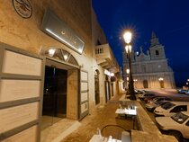 DOMS Boutique Hotel