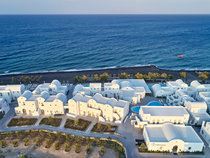 Costa Grand Resort & Spa