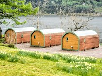 The Onich Hotel & Lochside Gardens