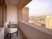 14th Floor Hotel